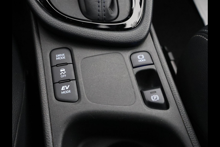 Toyota Yaris 1.5 Hybrid Executive | JBL speakers | Headup Display| Leder interieur | Stoelverwarming | *DEMO*