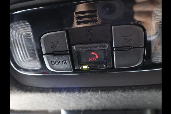 Toyota Yaris 1.5 Hybrid Executive | JBL speakers | Headup Display| Leder interieur | Stoelverwarming | *DEMO*