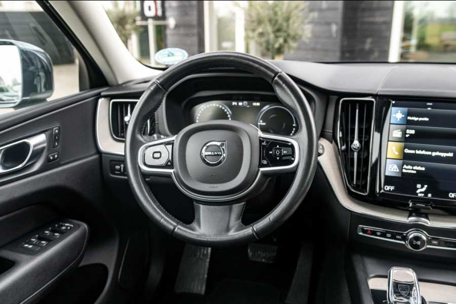 Volvo XC60 2.0 Recharge T8 AWD Inscription SOH 100% I Panoramadak I Leder I Memory I Comfortstoelen I Camera I Led I autopilot I