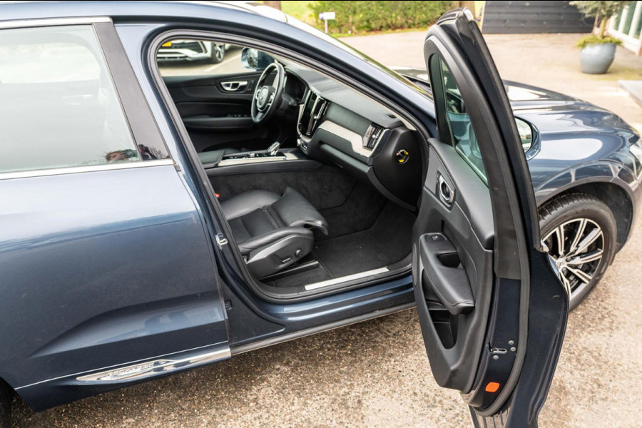 Volvo XC60 2.0 Recharge T8 AWD Inscription SOH 100% I Panoramadak I Leder I Memory I Comfortstoelen I Camera I Led I autopilot I