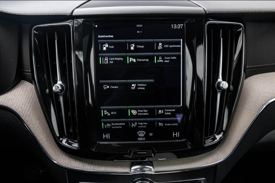 Volvo XC60 2.0 Recharge T8 AWD Inscription SOH 100% I Panoramadak I Leder I Memory I Comfortstoelen I Camera I Led I autopilot I