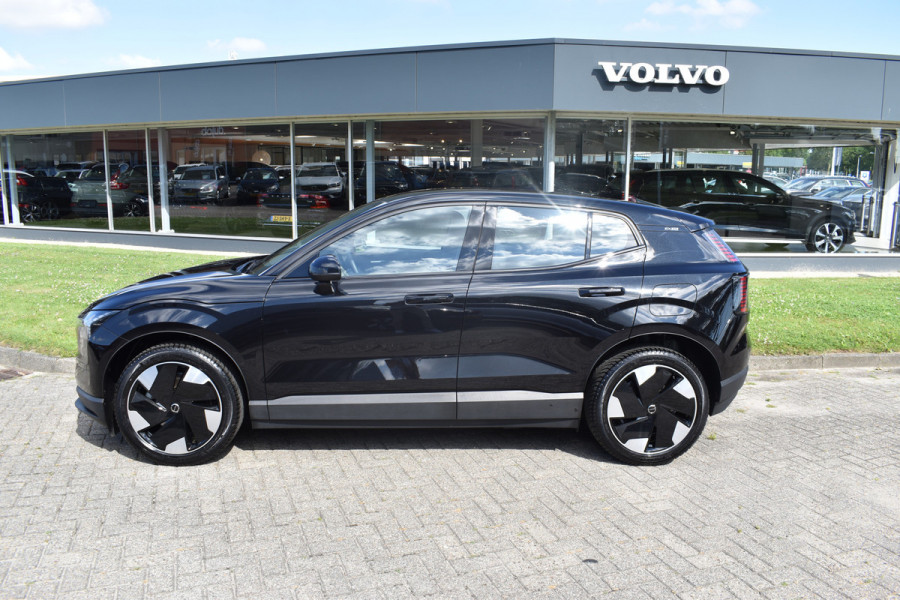 Volvo EX30 Extended Range 272PK Plus 69 kWh | Trekhaak | BLIS | Camera Achter | H&K | PDC V+A | Stoel/Stuur verwarm. |