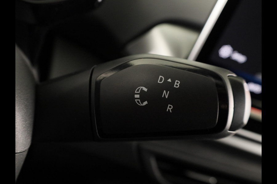 Volkswagen ID.4 Pro Limited Edition 77 kWh accu 286 PK | 19" LM | Black Edition | Stoel & Stuurverwarming |
