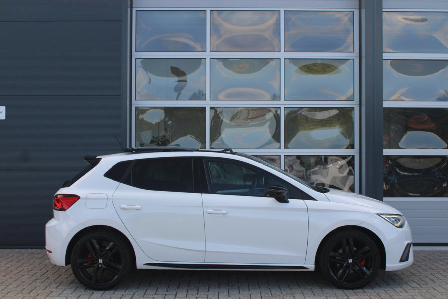 Seat Ibiza 1.0 TSI FR Black Edition| Pano | Virtueel | Camera | ACC