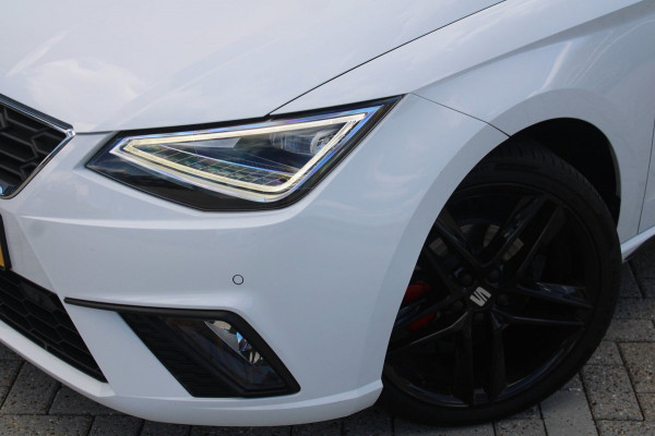 Seat Ibiza 1.0 TSI FR Black Edition| Pano | Virtueel | Camera | ACC