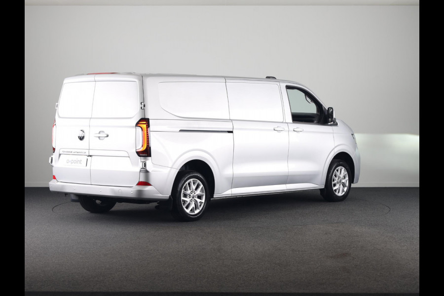 Volkswagen E-Transporter 34 L2H1 Bulli 64 kWh | Trekhaak wegklapbaar | Vloerplaat + wandpanelen | Camera |