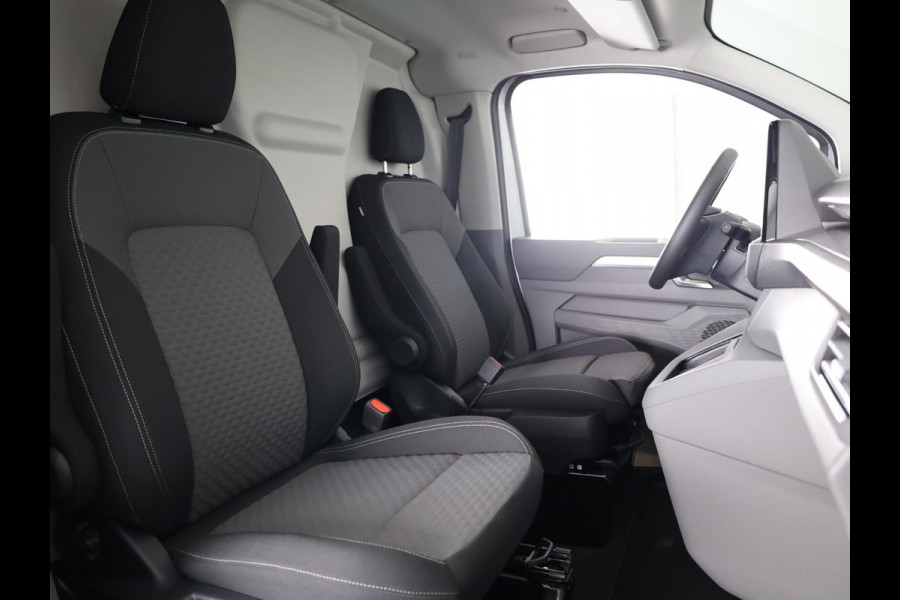 Volkswagen E-Transporter 34 L2H1 Bulli 64 kWh | Trekhaak wegklapbaar | Vloerplaat + wandpanelen | Camera |