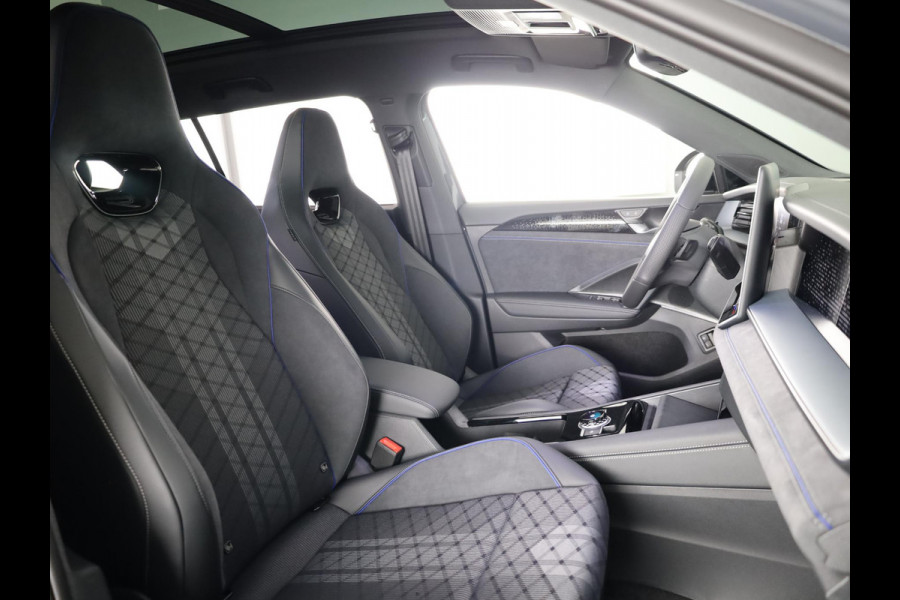 Volkswagen Tayron R-Line Edition 1.5 eHybrid 204 PK | Black Style | Trekhaak | Panoramadak |