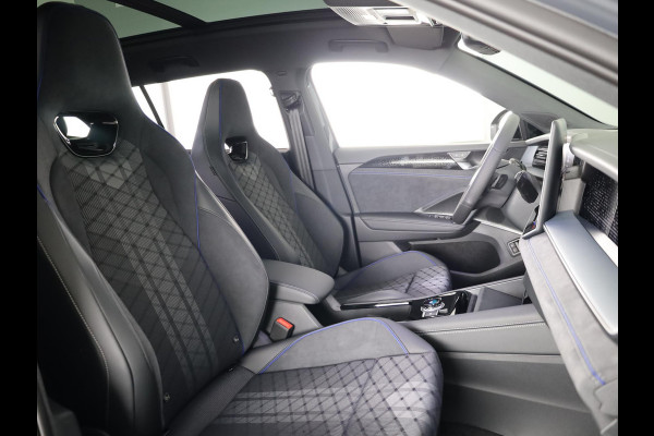 Volkswagen Tayron R-Line Edition 1.5 eHybrid 204 PK | Black Style | Trekhaak | Panoramadak |