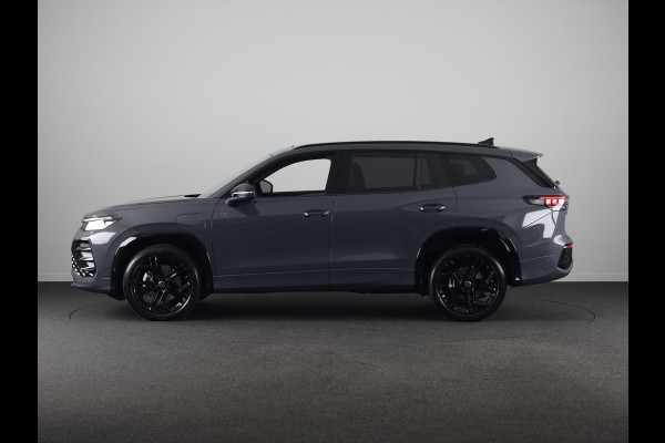 Volkswagen Tayron R-Line Edition 1.5 eHybrid 204 PK | Black Style | Trekhaak | Panoramadak |