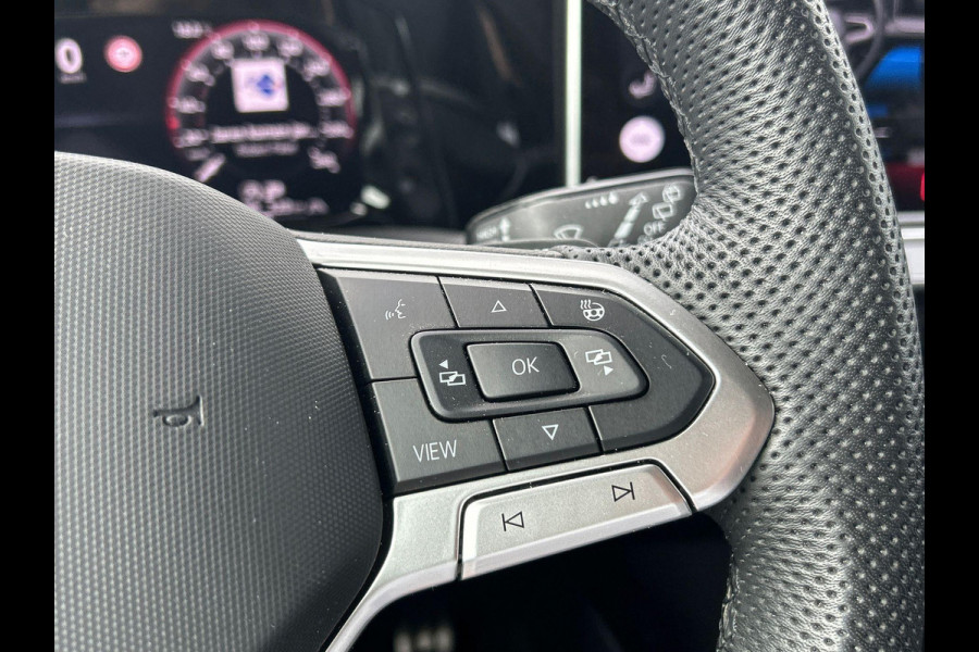 Volkswagen Golf Variant 1.5 eTSI R-Line Edition | Private lease vanaf €607 | 115PK DSG | IQ Led | 360 graden camera | Virtual cockpit | Stoelverwarming |