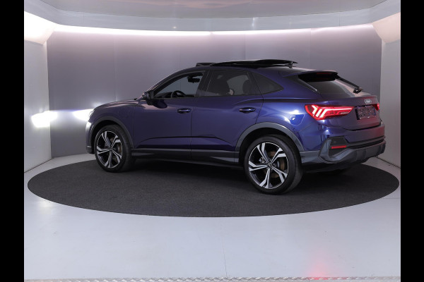 Audi Q3 Sportback 45 TFSI e S Edition 245 pk S-tronic | Navigatie | Panoramadak | Parkeersensoren | Achteruitrijcamera | Adaptieve cruise control | Lichtmetalen velgen 20" | S-line interieur