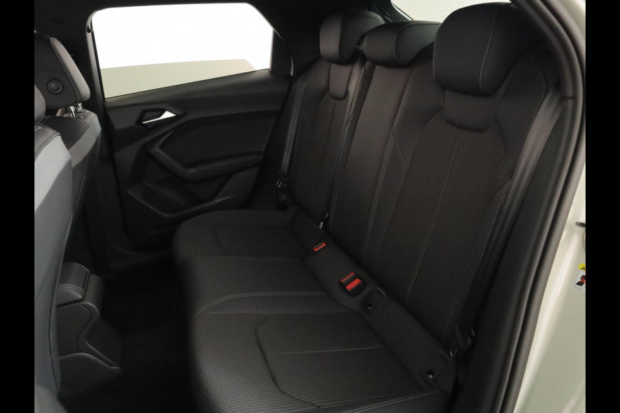 Audi A1 allstreet 30 TFSI Advanced edition | Private lease vanaf €608 |116pk S-tronic | S-line interieur | Navigatie | Adaptieve cruise controle | 17 inch Lichtmetalen velgen | Verlengde garantie