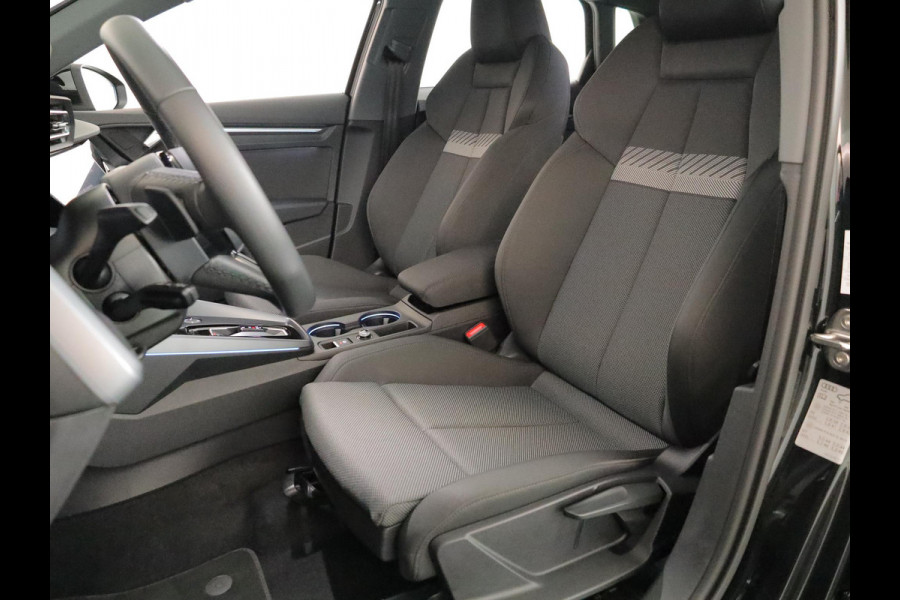 Audi A3 Sportback 40 TFSI e Advanced edition | Camera| verlengde garantie |  Stoelverwarming | Sfeerverlichting |