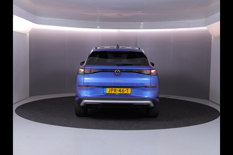 Volkswagen T-Roc Life First Edition 1.5 eTSI 85 kW / 116 PK SUV 7 v | Private lease vanaf €656 | DSG | Camera| 18'LM-velgen| verwarmd stuur en stoelen