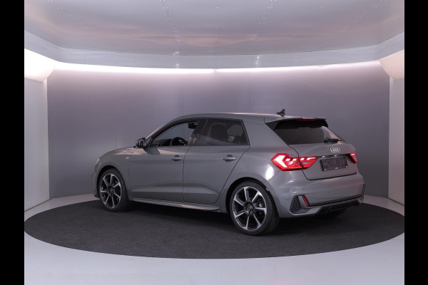Audi A1 Sportback 35 TFSI S edition 150pk | Lederen bekleding | 18 inch Lichtmetalen | Led koplampen | Adaptieve cruise controle | S-line interieur