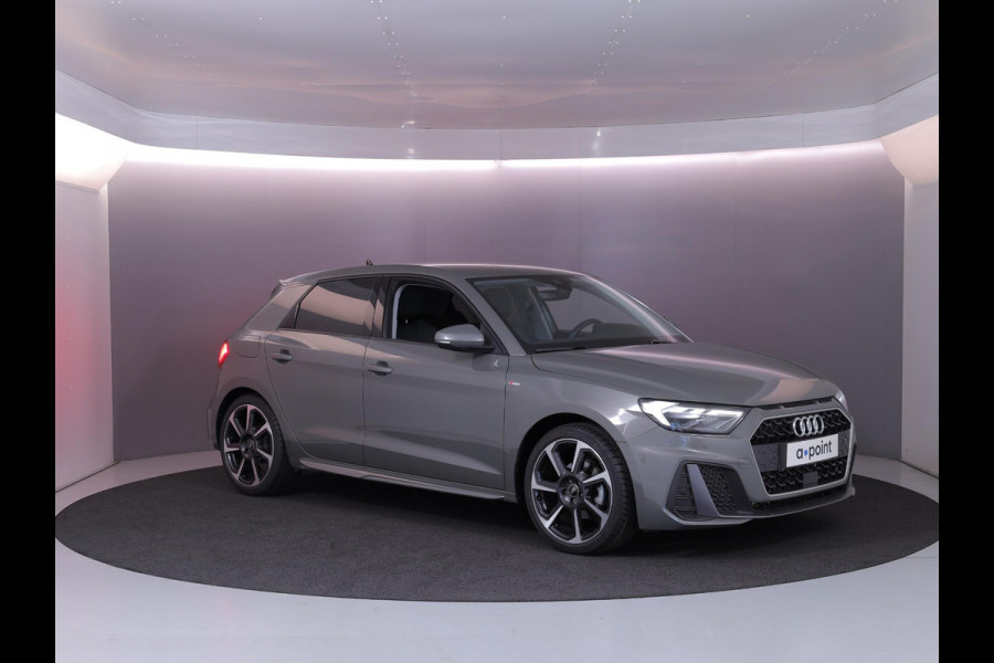 Audi A1 Sportback 35 TFSI S edition 150pk | Lederen bekleding | 18 inch Lichtmetalen | Led koplampen | Adaptieve cruise controle | S-line interieur