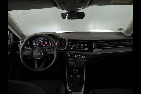 Audi A1 Sportback 35 TFSI S edition 150pk | Lederen bekleding | 18 inch Lichtmetalen | Led koplampen | Adaptieve cruise controle | S-line interieur