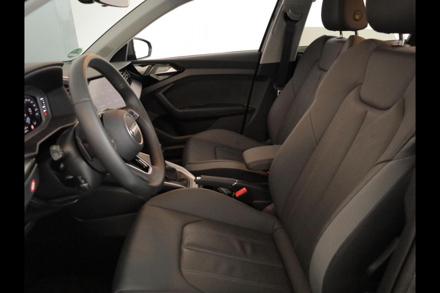 Audi A1 Sportback 35 TFSI S edition 150pk | Lederen bekleding | 18 inch Lichtmetalen | Led koplampen | Adaptieve cruise controle | S-line interieur