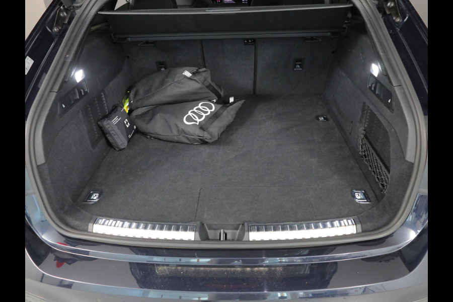 Audi A5 Avant 2.0 e-hybrid quattro S edition | Private lease vanaf €929 | 299 PK | Multimedia scherm passagier | S-Line | Keyless entry | Rondomzicht camera | Matrix LED koplampen | Verlengde garantie