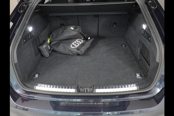 Audi A5 Avant 2.0 e-hybrid quattro S edition | Private lease vanaf €929 | 299 PK | Multimedia scherm passagier | S-Line | Keyless entry | Rondomzicht camera | Matrix LED koplampen | Verlengde garantie