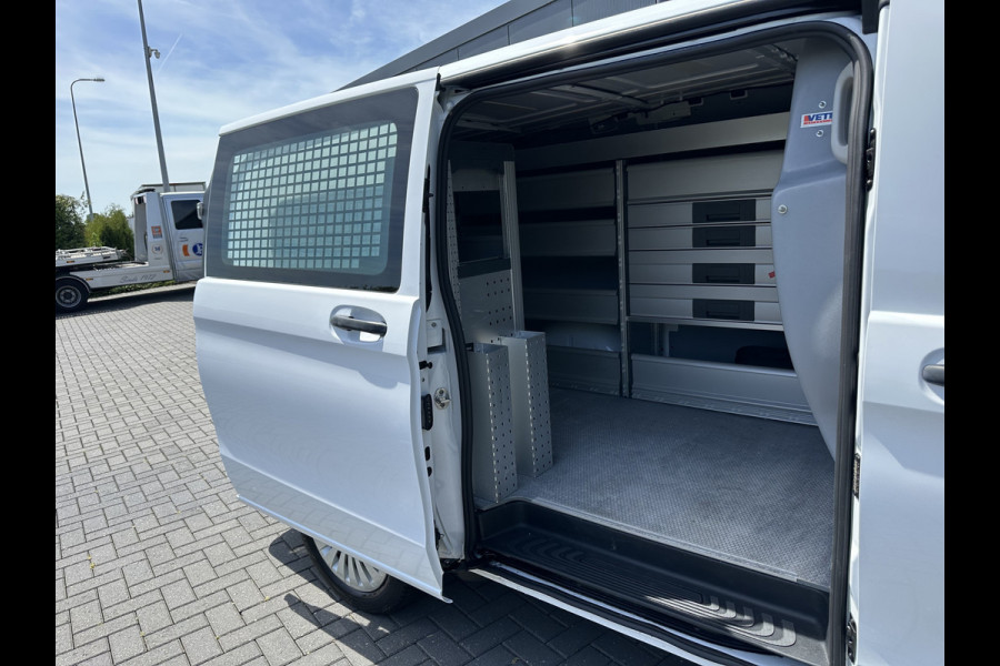 Mercedes-Benz eVito 66 kWh / FULL ELECTRIC / SOH 93% / L2H1 / 43.007 KM / INRICHTING / 1e EIG. / CAMERA / 3-ZITS / CRUISE
