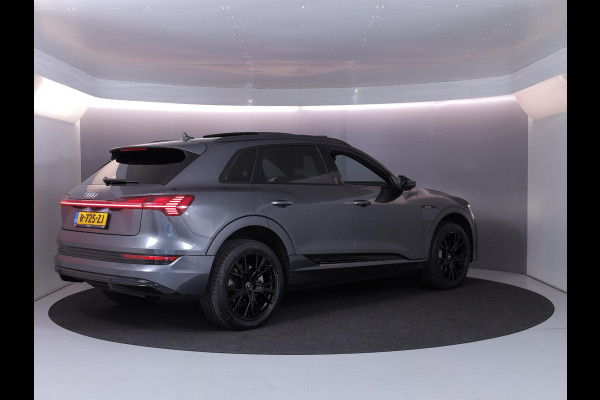 Audi e-tron 55 quattro S edition 95 kWh 408 pk | SOH 95,66% | Navigatie | Panoramadak | Parkeersensoren | Achteruitrijcamera | Matrix LED koplampen | Stoelverwarming | S-Line |