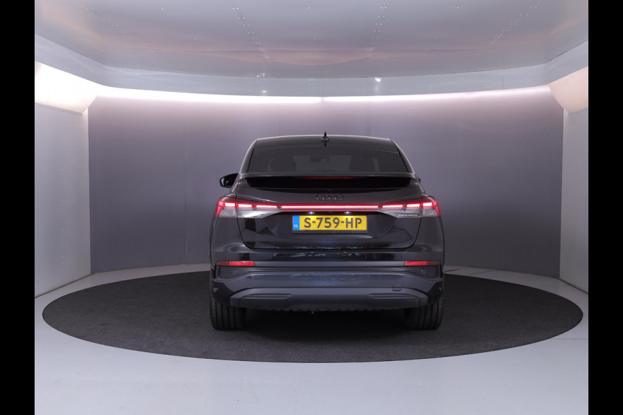 Audi Q4 Sportback e-tron 40 Advanced edition 77 kWh 204pk | SOH 95,06% | Sonos Audio | 21 inch Lichtmetalen velgen | Parkeercamera |
