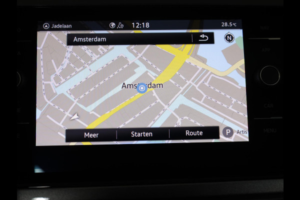 Volkswagen Taigo 1.5 TSI Style 150 pk Automaat (DSG) | Navigatie | Panoramadak | Parkeersensoren (Park assist) | Achteruitrijcamera | Stoelverwarming |