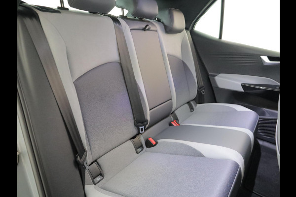 Volkswagen ID.3 Pro S 77 kWh Long Range 204PK | SOH 93,38% | Navigatie | Stoelverwarming | 19" LM velgen |