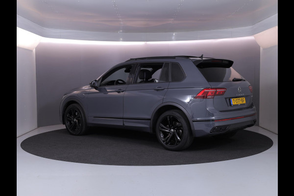Volkswagen Tiguan 1.4 TSI eHybrid R-Line Business 245 pk Automaat (DSG) | Navigatie | Panoramadak | Parkeersensoren (Park assist) | Rondomzicht camera | Black Style pakket | R-Line |