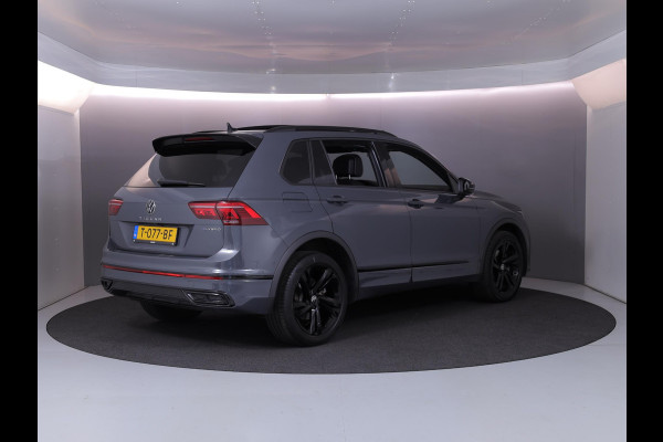 Volkswagen Tiguan 1.4 TSI eHybrid R-Line Business 245 pk Automaat (DSG) | Navigatie | Panoramadak | Parkeersensoren (Park assist) | Rondomzicht camera | Black Style pakket | R-Line |