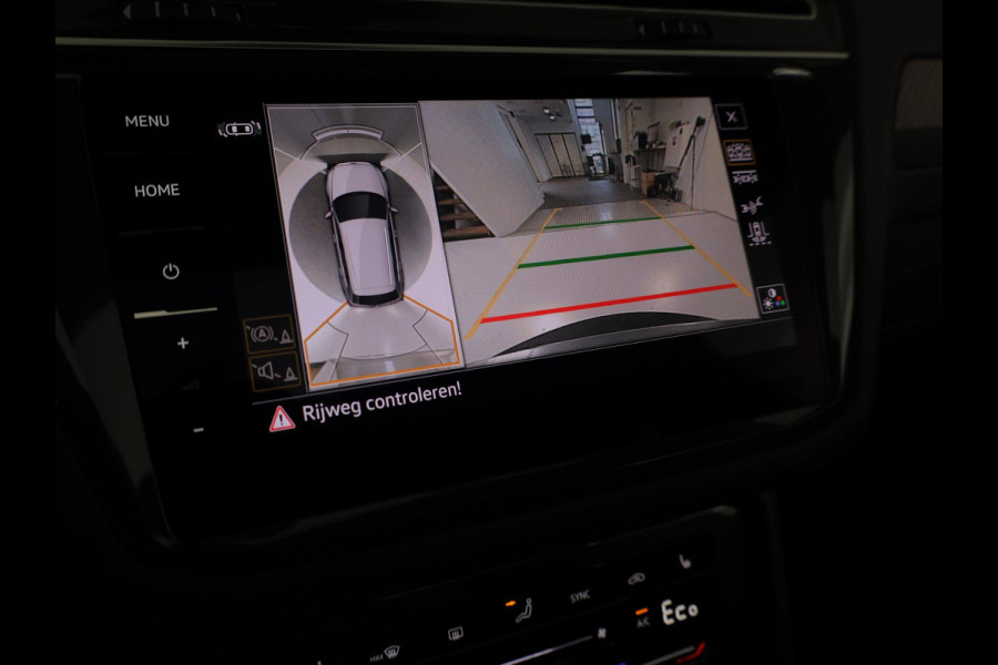 Volkswagen Tiguan 1.4 TSI eHybrid R-Line Business 245 pk Automaat (DSG) | Navigatie | Panoramadak | Parkeersensoren (Park assist) | Rondomzicht camera | Black Style pakket | R-Line |