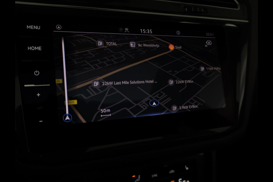 Volkswagen Tiguan 1.4 TSI eHybrid R-Line Business 245 pk Automaat (DSG) | Navigatie | Panoramadak | Parkeersensoren (Park assist) | Rondomzicht camera | Black Style pakket | R-Line |