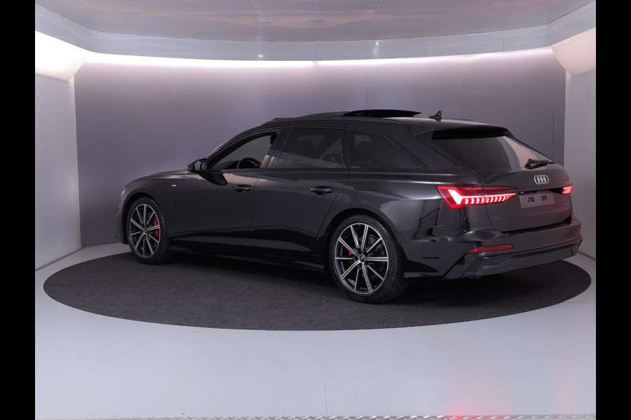 Audi A6 Avant 55 TFSI e quattro S edition Competition 367 pk S-tronic | Verlengde garantie | Navigatie | Panoramadak | Trekhaak (wegklapbaar) | Parkeersensoren (Park assist) | Rondomzicht camera | Lederen bekleding | S-Line |