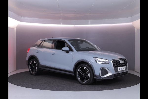 Audi Q2 35 TFSI S Edition 150 pk S-tronic | Navigatie | Trekhaak | Parkeersensoren achter | Matrix LED koplampen | S-Line |
