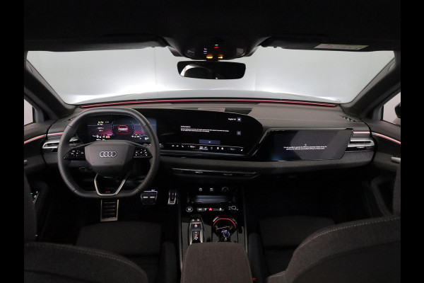 Audi A5 Avant 2.0 e-hybrid quattro S edition 299 pk S-tronic | Verlengde garantie | Navigatie | Parkeersensoren (Park assist) | Rondomzicht camera | Matrix LED koplampen | Multimedia scherm passagier | S-Line |