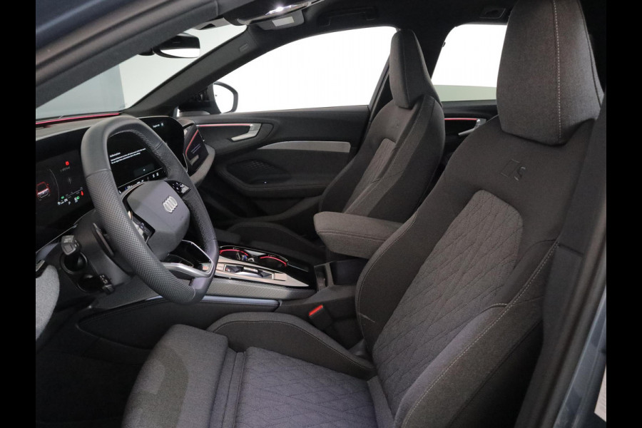 Audi A5 Avant 2.0 e-hybrid quattro S edition 299 pk S-tronic | Verlengde garantie | Navigatie | Parkeersensoren (Park assist) | Rondomzicht camera | Matrix LED koplampen | Multimedia scherm passagier | S-Line |