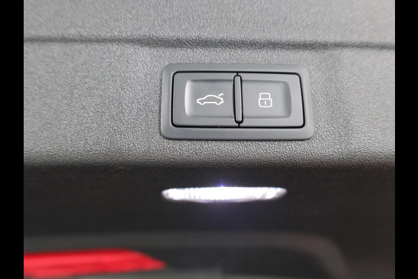 Audi A5 Avant 2.0 e-hybrid quattro S edition 299 pk S-tronic | Verlengde garantie | Navigatie | Parkeersensoren (Park assist) | Rondomzicht camera | Matrix LED koplampen | Multimedia scherm passagier | S-Line |