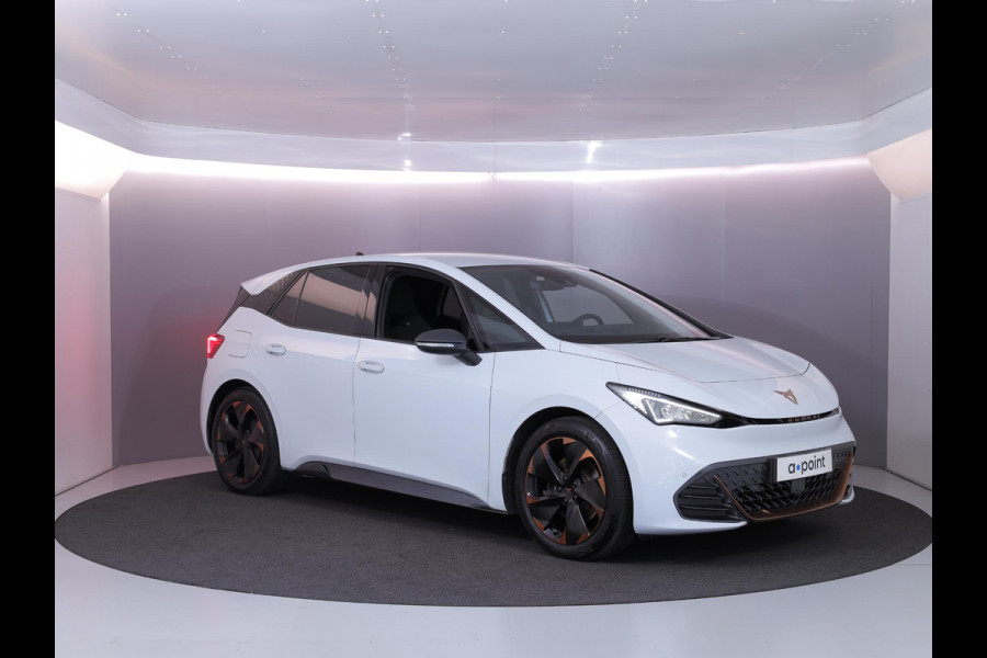 CUPRA Born Adrenaline One 62 kWh 204pk | SOH 93,71% | Navigatie | Parkeercamera | Lichtmetalen velgen | Adaptieve cruise controle | Verwarmbare voorstoelen