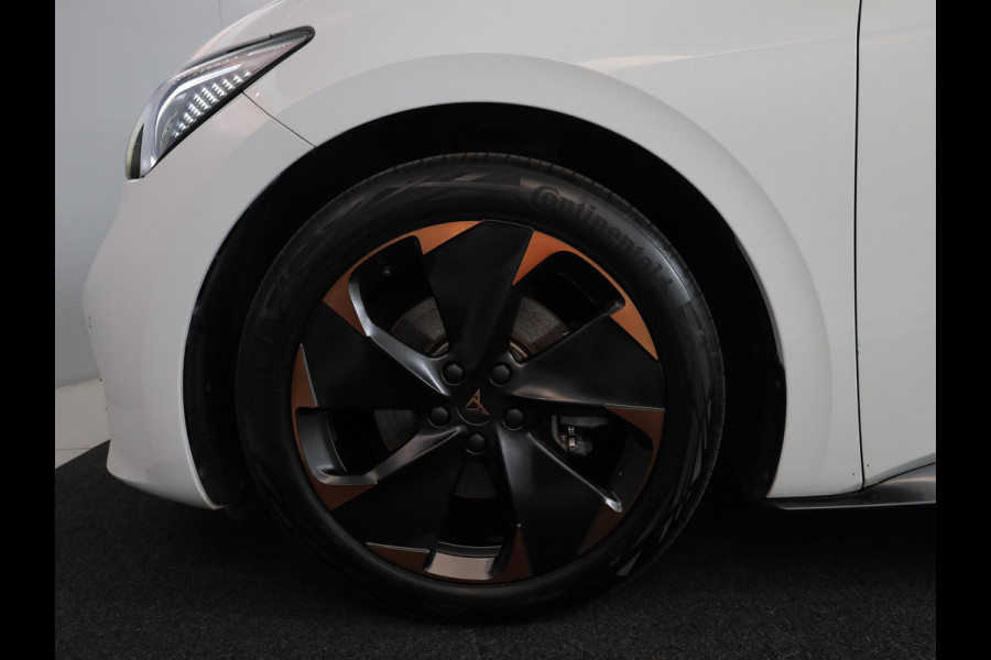 CUPRA Born Adrenaline One 62 kWh 204pk | SOH 93,71% | Navigatie | Parkeercamera | Lichtmetalen velgen | Adaptieve cruise controle | Verwarmbare voorstoelen