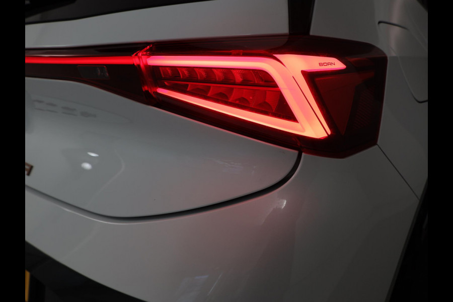 CUPRA Born Adrenaline One 62 kWh 204pk | SOH 93,71% | Navigatie | Parkeercamera | Lichtmetalen velgen | Adaptieve cruise controle | Verwarmbare voorstoelen
