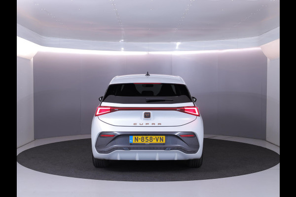 CUPRA Born Adrenaline One 62 kWh 204pk | SOH 93,71% | Navigatie | Parkeercamera | Lichtmetalen velgen | Adaptieve cruise controle | Verwarmbare voorstoelen