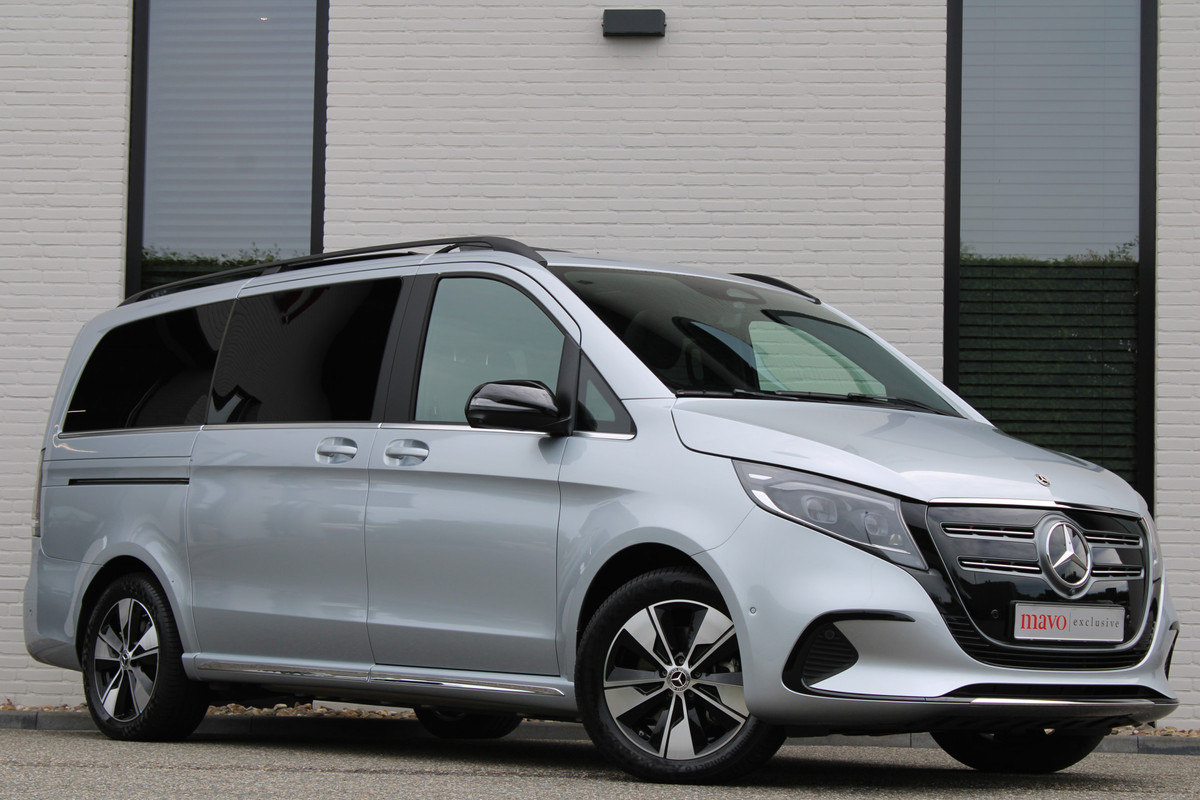 Mercedes-Benz Eqv 300 L2 / AMG / Luchtvering / Panorama / 7-Persoons / Burmester / Vol Opties / NIEUWSTAAT