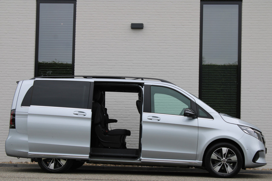 Mercedes-Benz Eqv 300 L2 / AMG / Luchtvering / Panorama / 7-Persoons / Burmester / Vol Opties / NIEUWSTAAT