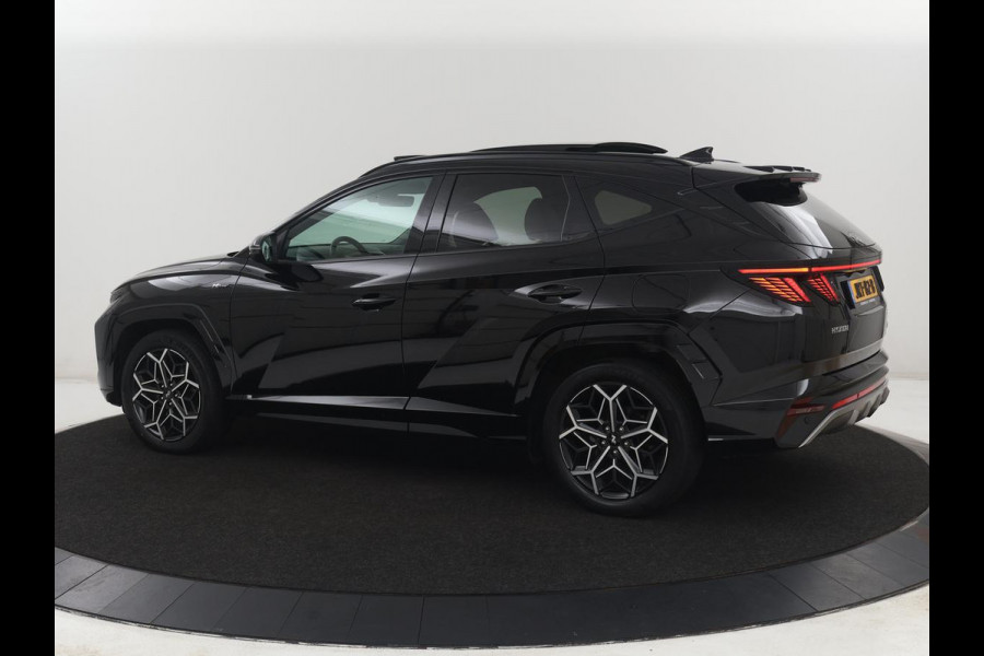 Hyundai Tucson 1.6 T-GDI PHEV N Line Sky 4WD | Pano | SOH 97,3% Stoelverwarming | Leder/Alcantara | Camera | Adaptive cruise | Carplay | Full LED | Stuurverwarming | Keyless | Plug In