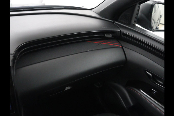 Hyundai Tucson 1.6 T-GDI PHEV N Line Sky 4WD | Pano | SOH 97,3% Stoelverwarming | Leder/Alcantara | Camera | Adaptive cruise | Carplay | Full LED | Stuurverwarming | Keyless | Plug In