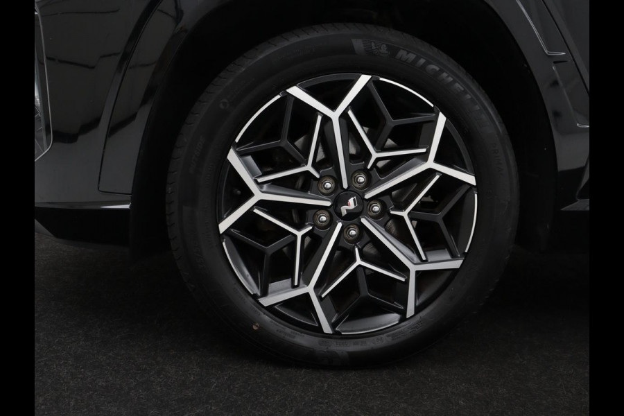 Hyundai Tucson 1.6 T-GDI PHEV N Line Sky 4WD | Pano | SOH 97,3% Stoelverwarming | Leder/Alcantara | Camera | Adaptive cruise | Carplay | Full LED | Stuurverwarming | Keyless | Plug In