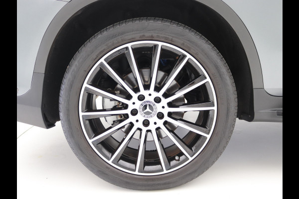 Mercedes-Benz GLC 300 4MATIC AMG Pano, keyless, 360° Camera, Sfeerverlichting