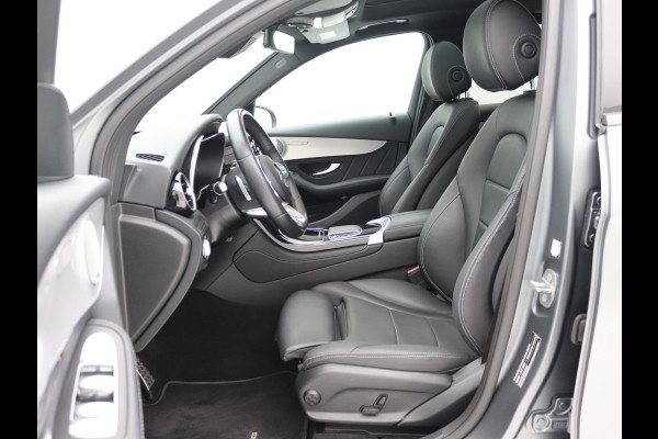 Mercedes-Benz GLC 300 4MATIC AMG Pano, keyless, 360° Camera, Sfeerverlichting